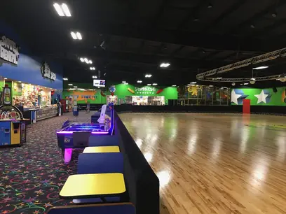 Starlite Family Fun Center of McDonough